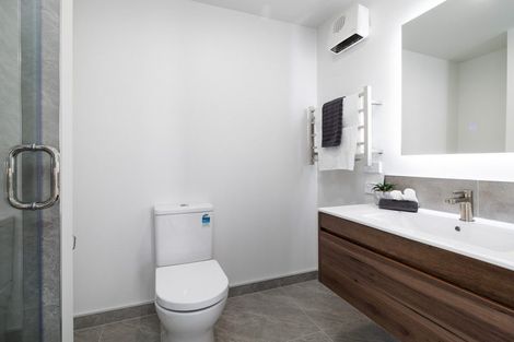 Photo of property in 10b Chatham Street, Addington, Christchurch, 8024