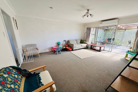 Photo of property in 124c Barrack Road, Mount Wellington, Auckland, 1060