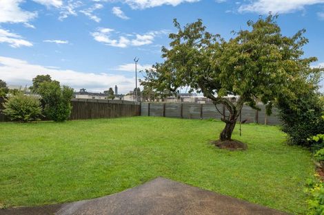Photo of property in 21 Elliott Crescent, Owhata, Rotorua, 3010