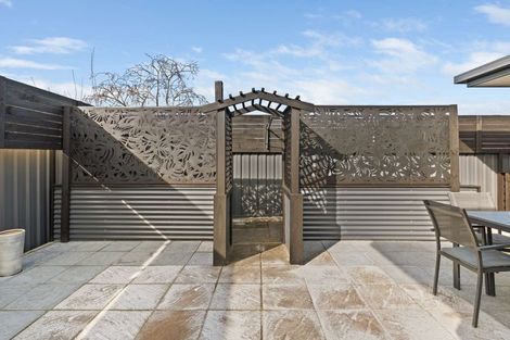 Photo of property in 8 Donegal Place, Katikati, 3129