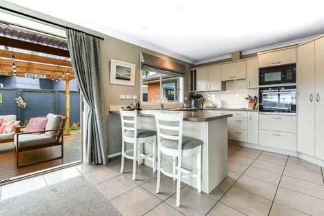 Photo of property in 16 Trinidad Place, Flagstaff, Hamilton, 3210