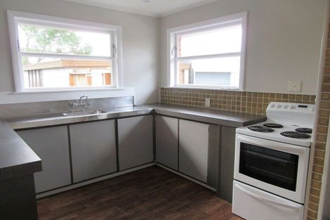 Photo of property in 11 Snell Grove, Clouston Park, Upper Hutt, 5018