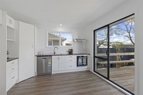 Photo of property in 38 Daniels Road, Redwood, Christchurch, 8051