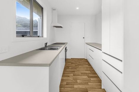 Photo of property in 34 Mallard Drive, Selwyn Heights, Rotorua, 3015