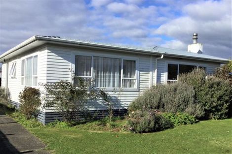 Photo of property in 221 Mangorei Road, Merrilands, New Plymouth, 4312