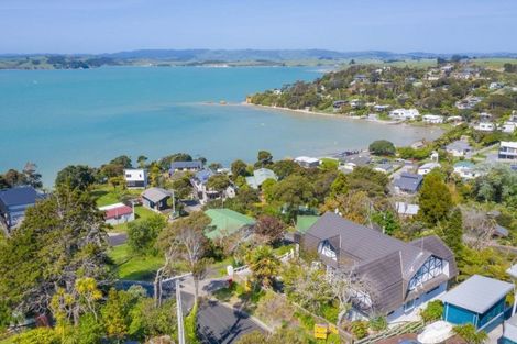 Photo of property in 23 Bay View Road, Raglan, 3225