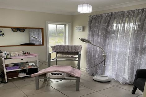 Photo of property in 84 Huntington Drive, Huntington, Hamilton, 3210