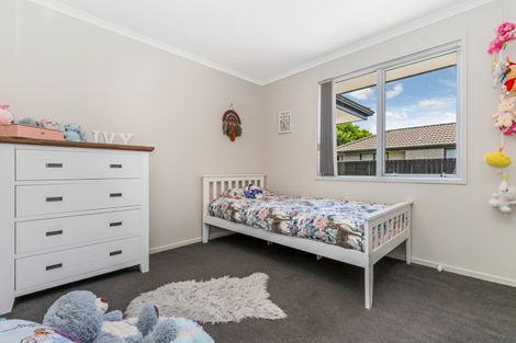 Photo of property in 39 Sunningdale Street, Wattle Downs, Auckland, 2103