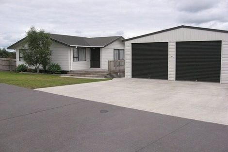 Photo of property in 12 Kihi Place, Ruakaka, 0116