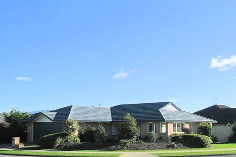 Photo of property in 40 Realm Drive, Paraparaumu, 5032