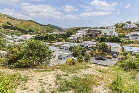 Photo of property in 30 Robertson Street, Owhiro Bay, Wellington, 6023