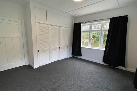 Photo of property in 11 Moffitt Street, Vogeltown, Wellington, 6021