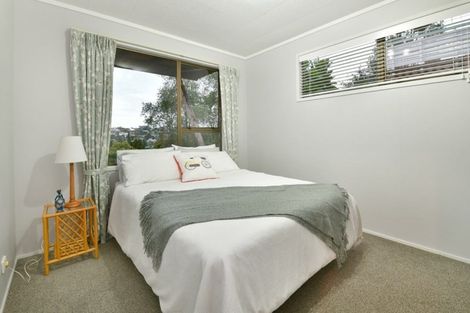 Photo of property in 504 Beach Road, Murrays Bay, Auckland, 0630