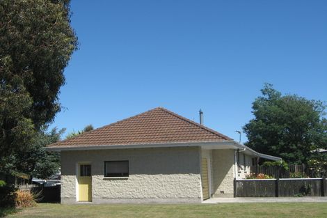 Photo of property in 20 Laramie Place, Broomfield, Christchurch, 8042