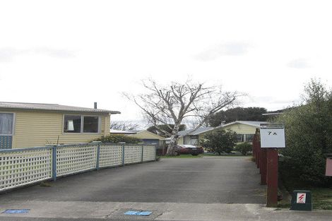 Photo of property in 7a Hendon Place, West End, Palmerston North, 4412