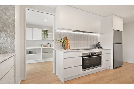 Photo of property in 2 Mccahon Drive, Rangiora, 7400