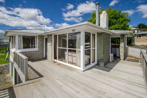 Photo of property in 15 Tomkins Street, Green Island, Dunedin, 9018