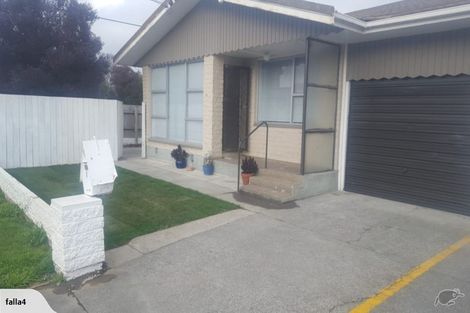 Photo of property in 1 Cheviot Street, Spreydon, Christchurch, 8024