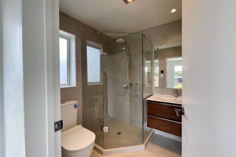 Photo of property in 3b Kaniere Place, Half Moon Bay, Auckland, 2012