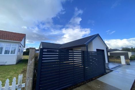 Photo of property in 11/11a Clinton Street, Fitzroy, New Plymouth, 4312