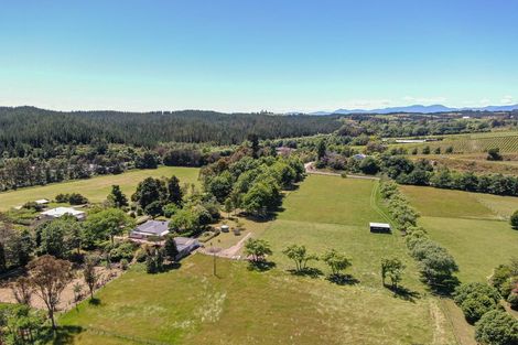 Photo of property in 1971 Moutere Highway, Upper Moutere, 7175