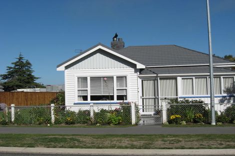 Photo of property in 6 Selwyn Street, Leeston, 7632