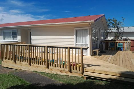 Photo of property in 18 Normandy Place, Henderson, Auckland, 0610