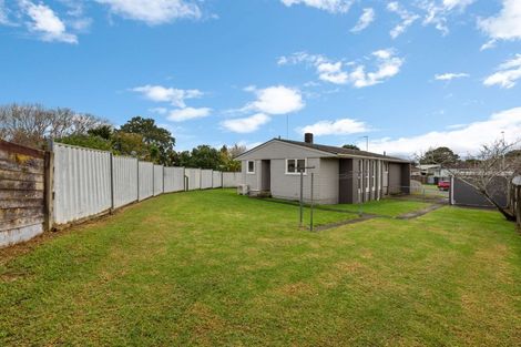 Photo of property in 1 Matai Street, Waiuku, 2123