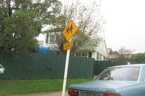 Photo of property in 86 Conclusion Street, Ascot Park, Porirua, 5024