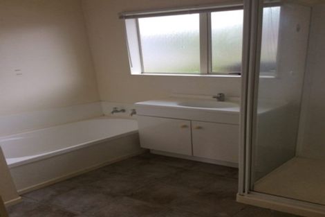 Photo of property in 14 Portrush Lane, Takanini, 2112