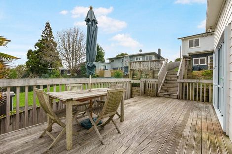 Photo of property in 20 Saffron Street, Birkdale, Auckland, 0626