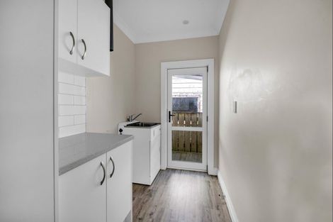 Photo of property in 11 Orlando Street, Stratford, 4332