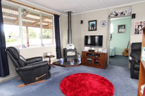 Photo of property in 16 Ruane Street, Glenavy, Waimate, 7980