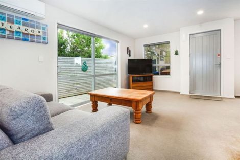 Photo of property in 39b Mexted Crescent, Ranui, Porirua, 5024