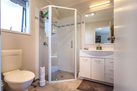 Photo of property in 16 Cobham Lane, Whitianga, 3510