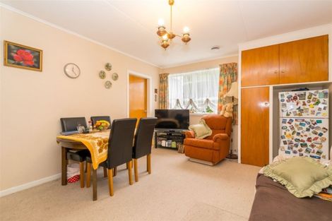 Photo of property in 8 Railway Lane, Outram, 9019