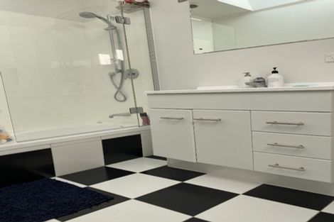 Photo of property in 14 Staithes Drive North, Whitby, Porirua, 5024