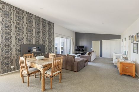 Photo of property in 576a Mangorei Road, Mangorei, New Plymouth, 4371