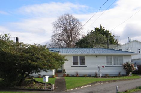 Photo of property in 35 Wavell Crescent, Lansdowne, Masterton, 5810