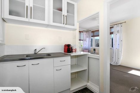 Photo of property in 7 Berridge Avenue, Point Chevalier, Auckland, 1022