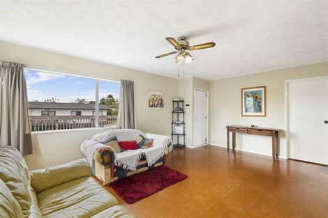 Photo of property in 1/32a Helena Street, Massey, Auckland, 0614