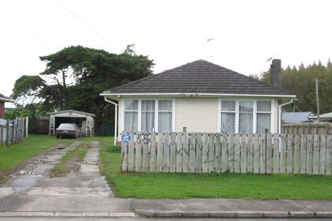 Photo of property in 35 Velvet Crescent, Otara, Auckland, 2023