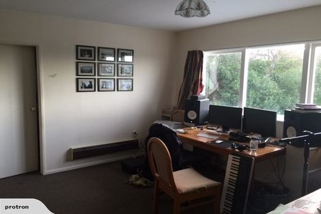 Photo of property in 1/10 Whaui Street, Vogeltown, Wellington, 6021