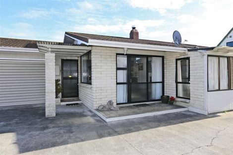 Photo of property in 2/409 Southland Road, Hastings, 4122