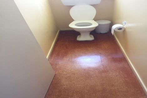 Photo of property in 16a Ennis Avenue, Pakuranga Heights, Auckland, 2010