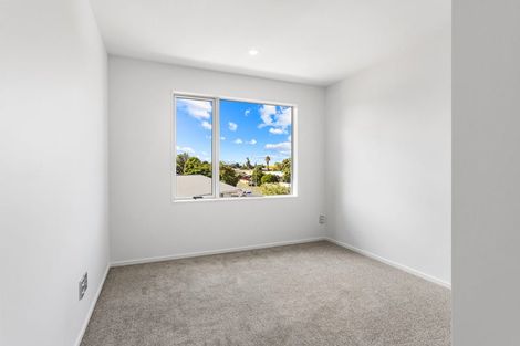 Photo of property in 2a Feasegate Street, Manurewa, Auckland, 2102