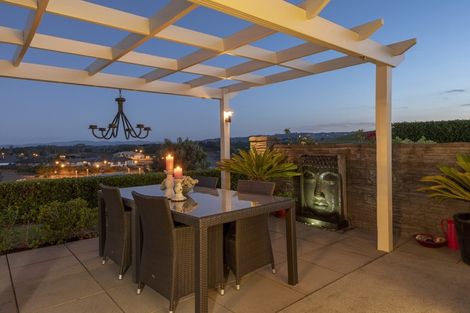 Photo of property in 15 Lynley Park Drive, Omokoroa, 3114