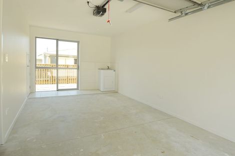 Photo of property in 169c Wallace Road, Mangere Bridge, Auckland, 2022