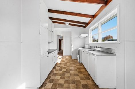Photo of property in 6 Bates Street, Papakura, 2110