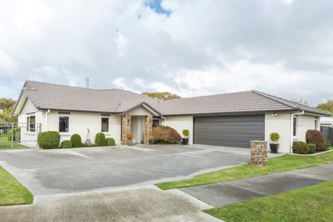 Photo of property in 10 Doncaster Court, Awapuni, Palmerston North, 4412